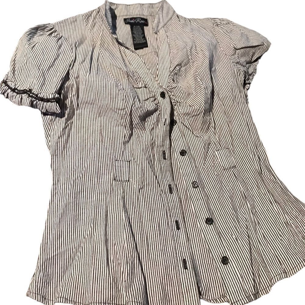 Susie Rose size medium blouse excellent condition see pics cute top